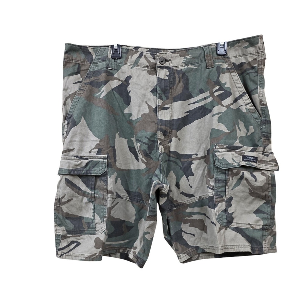Y2K Wrangler Cargo Shorts Men 40 Green Camo Canvas Relaxed Fit Army 10 Inseam